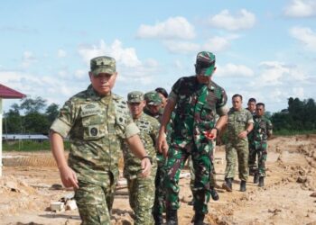 Irjenad Tinjau Kesiapan Brigif TP 85/BTC dan Proyek BIFA di Kutai Barat