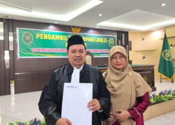 Dari Praktisi Media Menjadi Praktisi Hukum