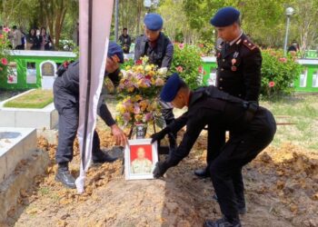 Penghormatan Terakhir bagi Bhayangkara Sejati: Brimob Kaltim Gelar Upacara Pemakaman AKP (Purn) Rio Yohanes