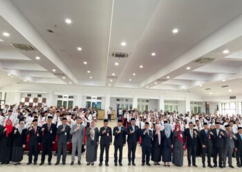 Tegaskan Kerja Maksimal dan Disiplin, Gubernur Rudy Mas’ud Lantik 3.223 ASN