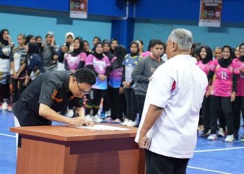 PBVSI Kutim Periode 2025–2029 Resmi Dilantik, Bupati Tekankan Pembinaan Atlet Menyeluruh