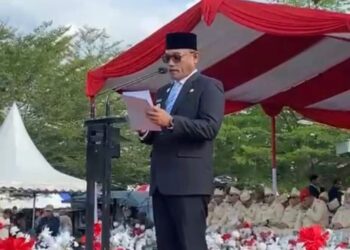 Wagub Kaltim Pimpin Upacara Merah Putih Sangasanga ke-79, Serukan Penguatan Peran Pemuda dalam Menjaga NKRI