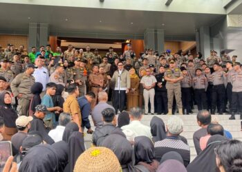 Ratusan Pedagang Pasar Pagi Sampaikan Aspirasi, Pemkot Samarinda Berlakukan Satu SKTUB Satu Lapak