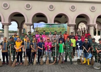Kodam VI/Mulawarman Gelar Pembersihan Tempat Ibadah Sambut Ramadhan 1447 H