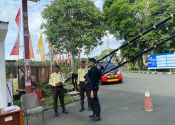 Patroli Gegana Brimob Kaltim Sambangi Perumahan di Balikpapan, Warga Diminta Waspada Curanmor
