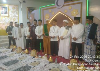 Usai Tarawih Safari Ramadhan, Rahmad Mas’ud Soroti Sertifikasi Halal dan Pengawasan Pangan