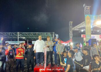 Kapolresta Samarinda Lepas Pembagian 3.800 Paket Sahur dalam SOTR ITS 2026