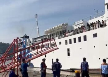 Pelabuhan Samarinda Mulai Dipadati Pemudik Arus Balik Lebaran