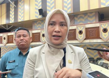 Yenni Eviliana Sebut Hanya Pimpinan DPRD Berhak atas Kendaraan Dinas