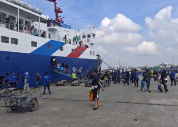 Arus Balik Memuncak, Ribuan Penumpang Padati Pelabuhan Samarinda