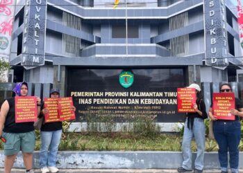 Perempuan Mahardhika Samarinda Tuntut Kerja Layak dan Hentikan Kekerasan di Dunia Kerja