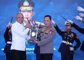 Kapolri Terima Adhi Bhakti Senapati, Jadi Motivasi Perkuat Sinergi Keamanan Siber