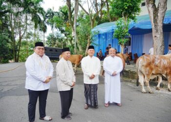 Kapolda Kaltim Salurkan 140 Hewan Kurban untuk Masyarakat di Momentum Iduladha 1447 H