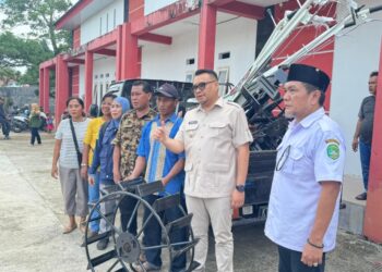 Bupati Kukar Serahkan Bantuan Sosial untuk Warga Rentan di Tenggarong