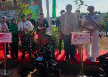 Kodam VI/Mulawarman Tanam Sejuta Pohon, Pecahkan Rekor MURI