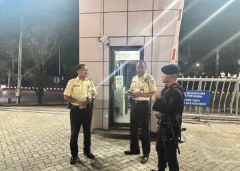 Detasemen Gegana Satbrimob Polda Kaltim Patroli Objek Vital Malam Hari di Balikpapan