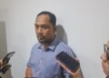 Tak Ada Kantong Parkir, Pengunjung Folder Air Hitam Terpaksa Kuasai Bahu Jalan
