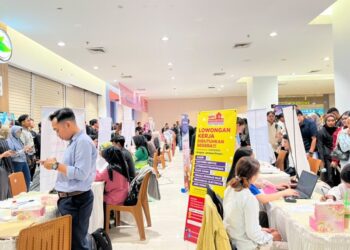 Job Fair Samarinda Diserbu 1.900 Pelamar, Andi Harun Sebut Dampak Urbanisasi IKN