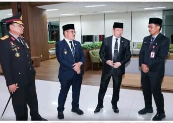 Ketua DPRD Kaltara Hadiri Renungan Suci dan Apel Kehormatan HUT ke-81 Kemerdekaan RI
