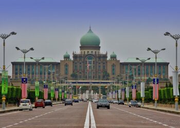 Anwar Disebut Pertimbangkan Tunda Pemilu Malaysia hingga Akhir 2027