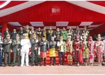 Ketua DPRD Kaltara Bacakan Teks Proklamasi pada Upacara HUT ke-81 RI