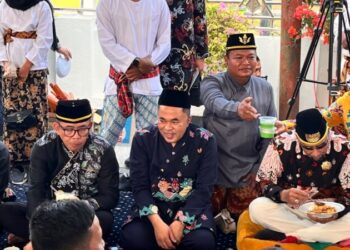 Ketua DPRD Kukar Yani Dorong Tradisi Beseprah Terus Dilestarikan