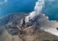 Erupsi Anak Krakatau Ganggu Penerbangan, Abu Vulkanik Menyebar ke Lima Provinsi