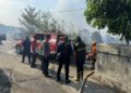 Polsek Sungai Pinang Back Up Penanganan Kebakaran Lahan di Muara Badak