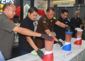 Polresta Samarinda Musnahkan 1,9 Kg Sabu dan 1.022 Pil Ekstasi