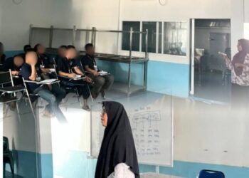 PROGRAM PKBM RUTAN TANJUNG PURA DELAPAN WARGA BINAAN KEJAR IJAZAH SMA (PAKET C) BERSAMA GURU DARI SMAN 1 TANJUNG PURA