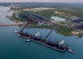 Investor Asing Lepas Saham Bayan Resources di Tengah Isu Tawaran Haji Isam