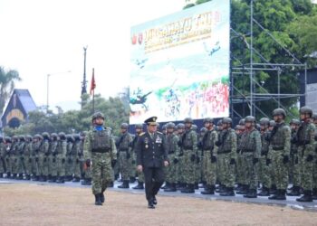 Pimpin Upacara HUT ke-81 TNI, Kasdam VI/Mlw Tegaskan Komitmen TNI PRIMA