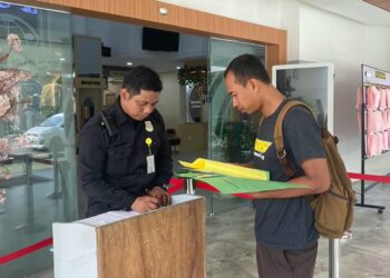  Di Tengah Kesibukan, Warga Manfaatkan PELATARAN untuk Urusan Pertanahan saat Akhir Pekan