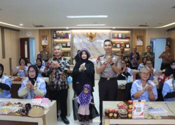 Ikuti Pelatihan Manik-Manik, Pelaku UMKM Balikpapan Berharap Bisa Kembangkan Usaha